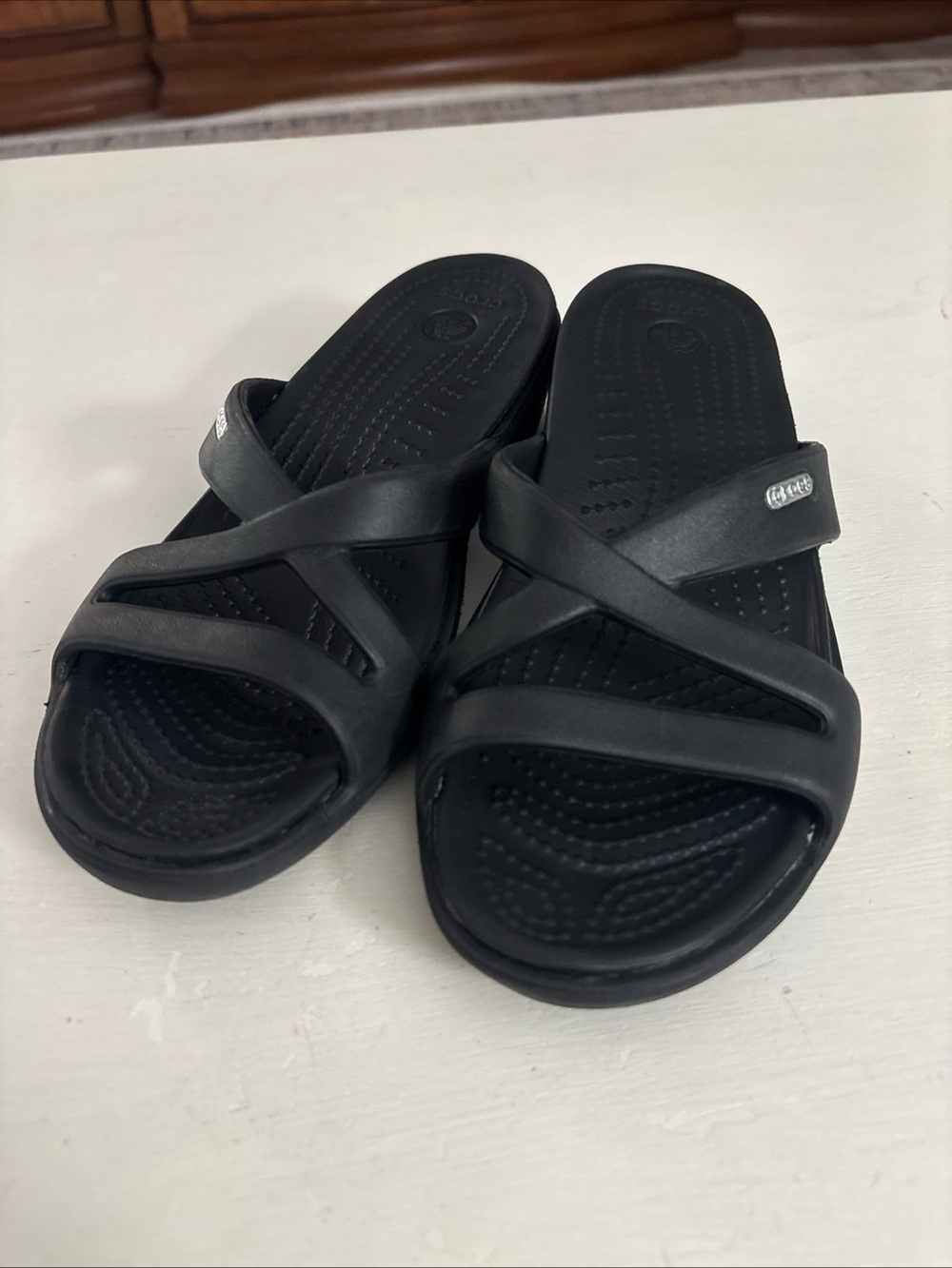 CROCS Black Slip-On Crisscross Sandals Size 8